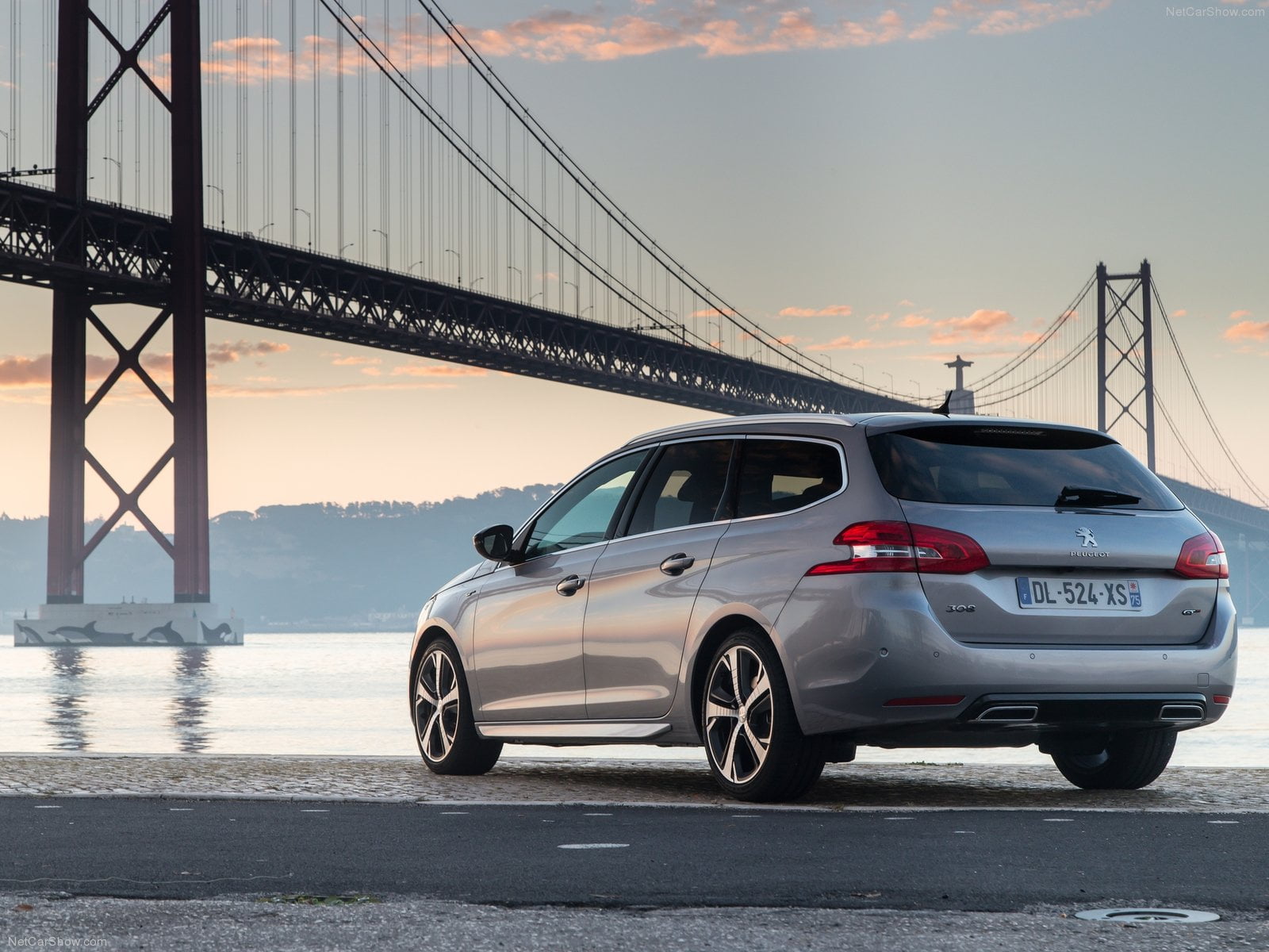 Spain new car market