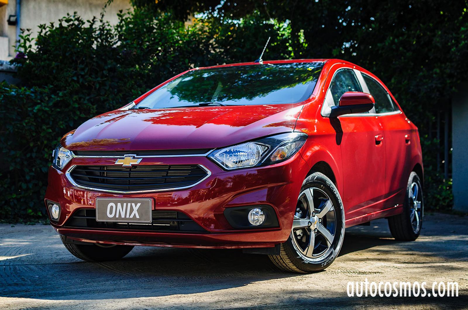 🚗 Chevrolet Onix 2017 1.4 LTZ Manual completo 112mil km 62.900,00 Por  enquanto disponível em Showroom 🚀 Entre em contato com nossos consultores  e faça