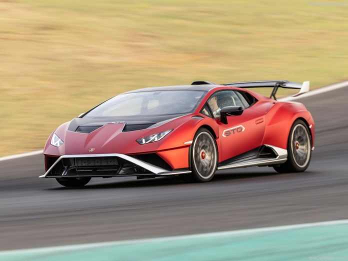 The 2021 Lamborghini Huracan STO