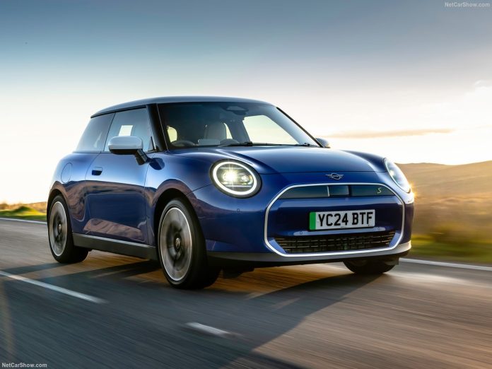 The 2024 Mini Cooper SE